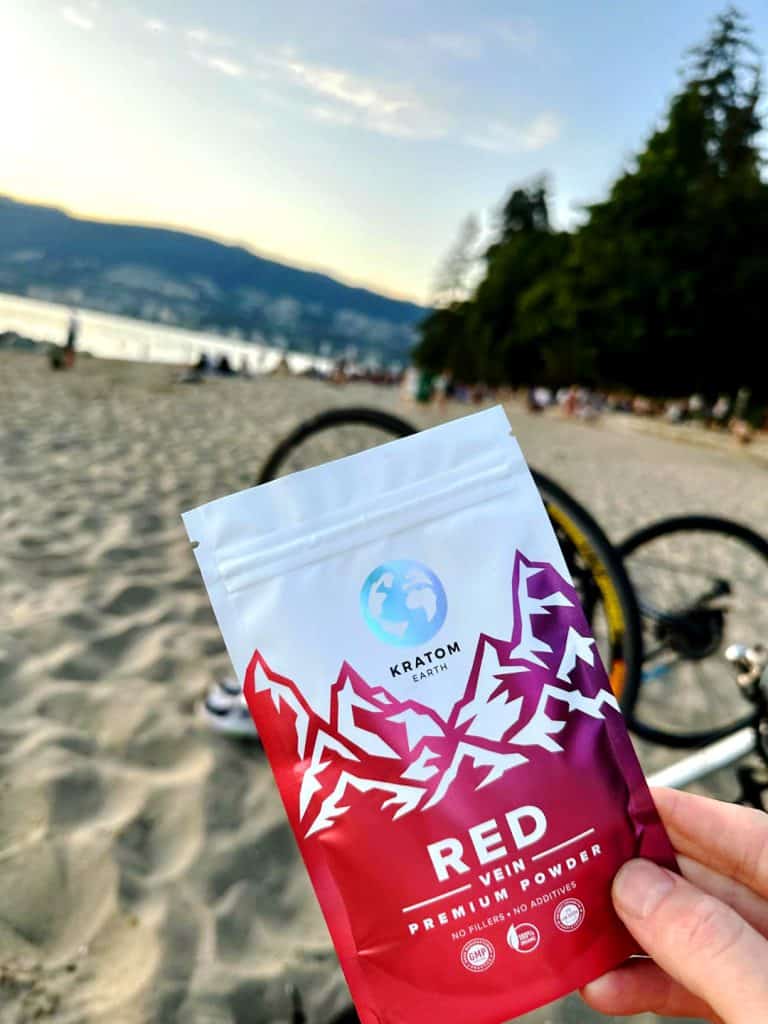 Beach_red_powder